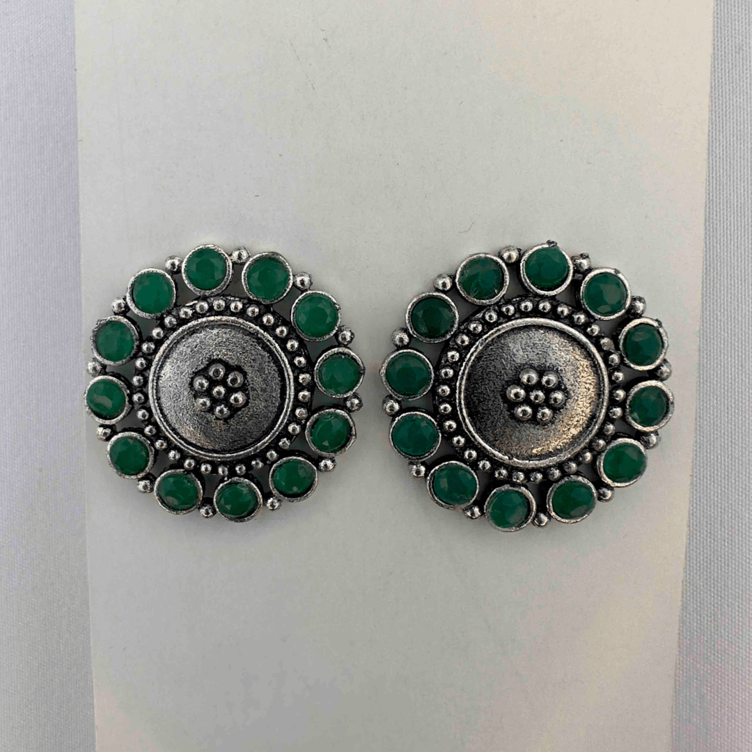 Kiara Studded Earring Green