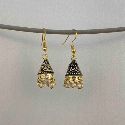 Anya Earrings Black Gold